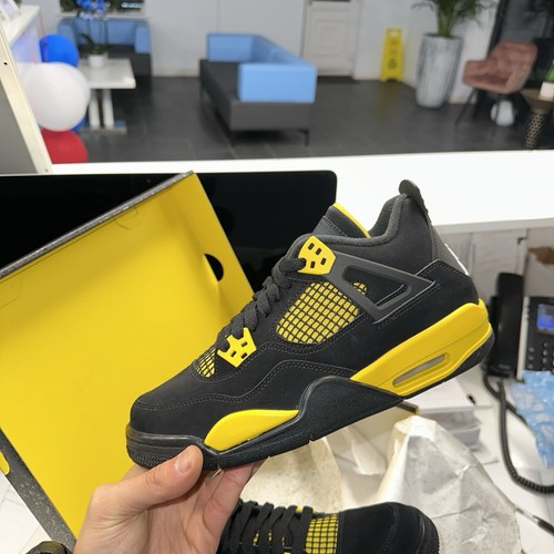 Nike air jordan - 4, yellow