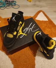 Jordan 4 Thunder Yellow 2023